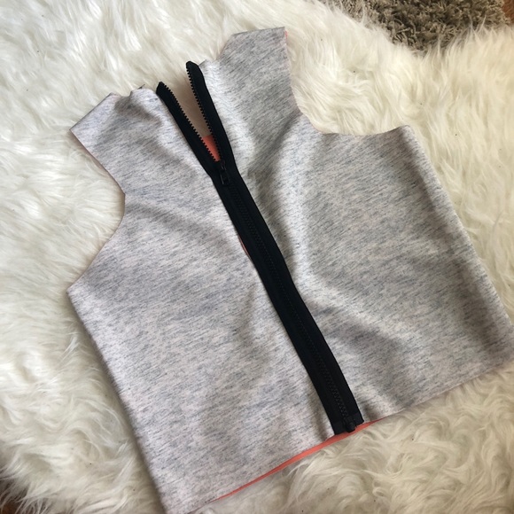 Zara light neoprene Crop Top - Picture 2 of 2